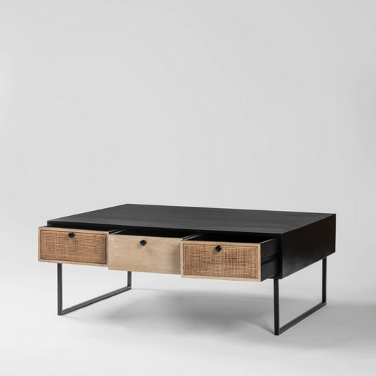 Fashionable Coffee Table - House of Creattion